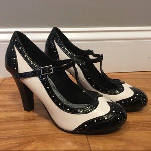 Black & White Pumps